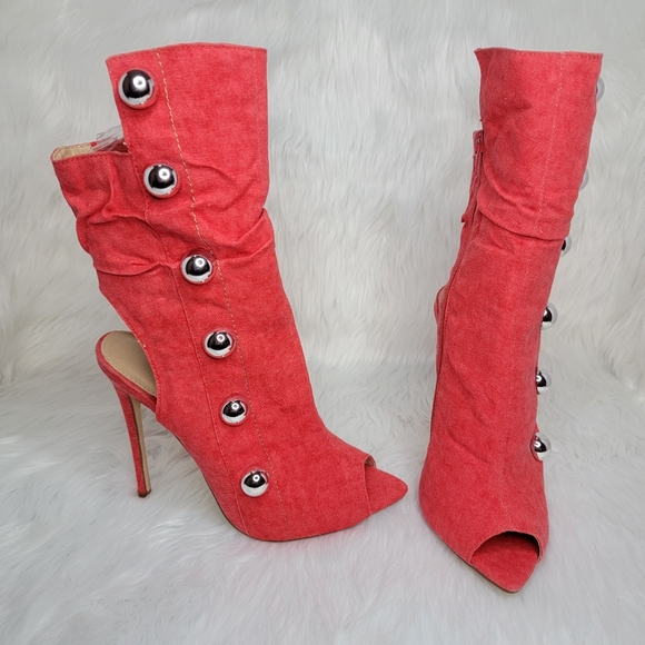 Red boots stiletto heel open toe silver studs. - Picture 4 of 12
